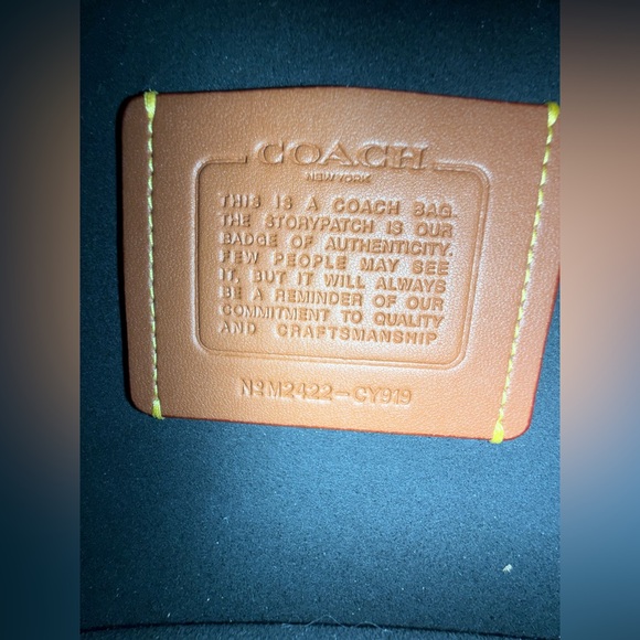 Coach Chain Tabby Black/Brass - Picture 7 of 8